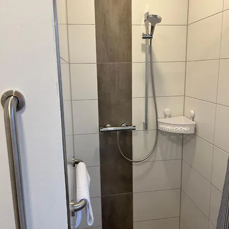 Schoene Ferienwohnung Mit Eigenem Stellplatz Detmold Exterior photo