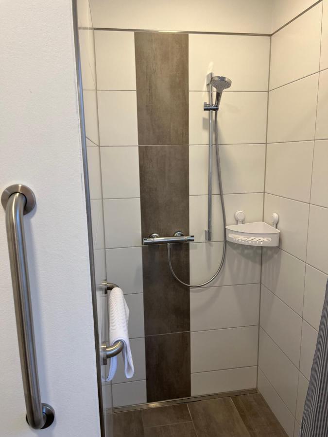 Schoene Mit Eigenem Stellplatz * Detmold