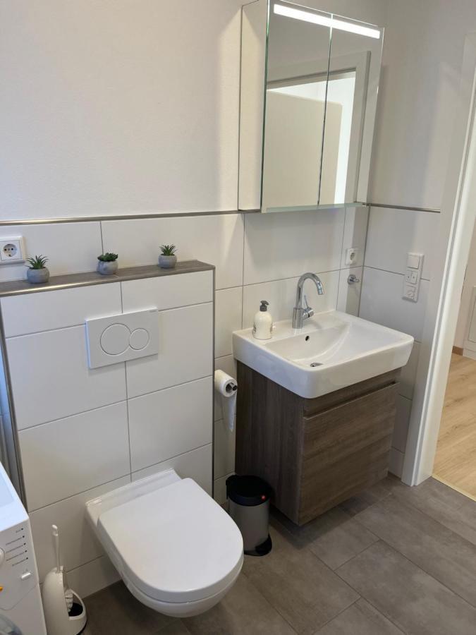 Schoene Mit Eigenem Stellplatz Apartment *